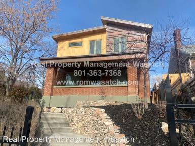 Main picture of 1209 E Laird Ave