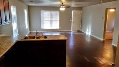 Main picture of 501 4th Ave