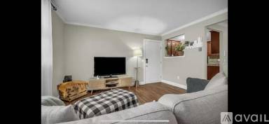Main picture of 47 Alvarado Ave