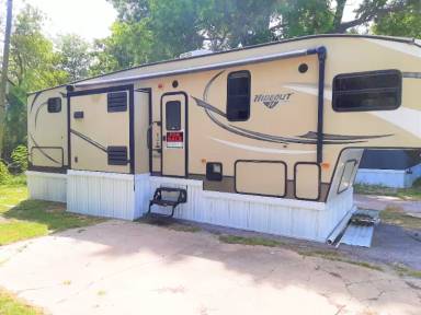 Main picture of 4803 Yale St