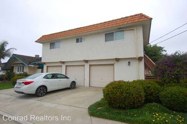 Main picture of 204 W Mariposa
