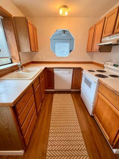 Main picture of 2208 King St