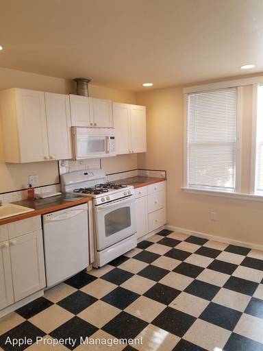 Main picture of 5004 14th Ave NW