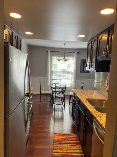 Main picture of 2570 Shore Line Ln