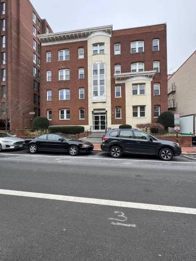 Main picture of 2114 N St NW