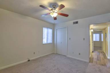 Main picture of North Point Apartments - 2658-A