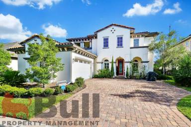 Main picture of 8233 Canetti St