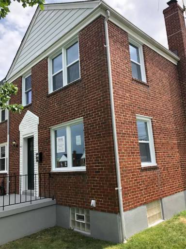 Main picture of 7463 School Ave