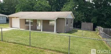 Main picture of 27111 Aubrey Ave