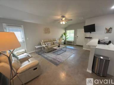 Main picture of 1204 N 8th St