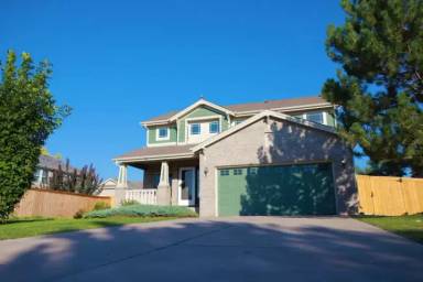 Main picture of 2553 S Killarney Ct