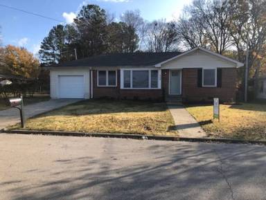 Main picture of 308 S Foster Dr