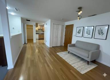 Main picture of 34 Newhall St