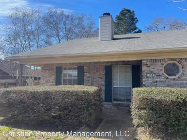 Main picture of 333 Meadowoods Dr