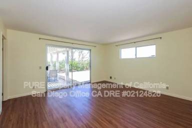 Main picture of 6386 Amberly St