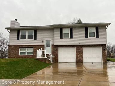 Main picture of 2700 Mead