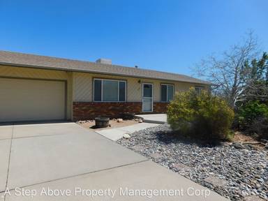 Main picture of 2722 Sierra Vista Rd