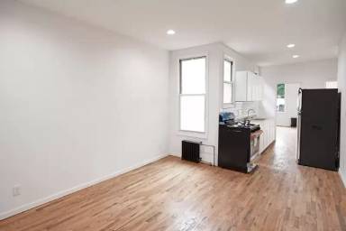 Main picture of 1923 Palmetto St