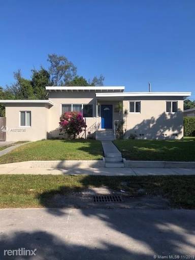 Main picture of 5861 SW 13th St