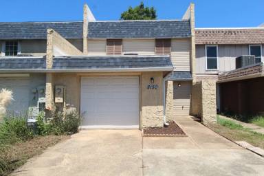 Main picture of 8150 Lillian Hwy