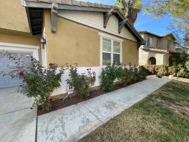 Main picture of 3065 Statice Ct