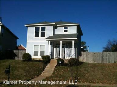 Main picture of 657 Uptown St