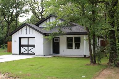 Main picture of 125 Chapperall Dr