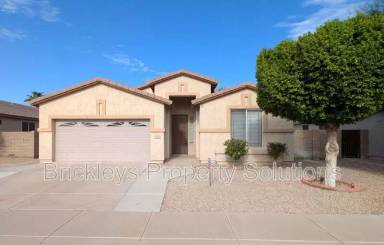 Main picture of 410 N Bell Pl