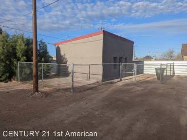 Main picture of 1704 S 7th Ave