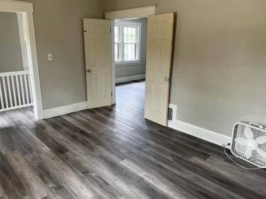 Main picture of 822 Oak St