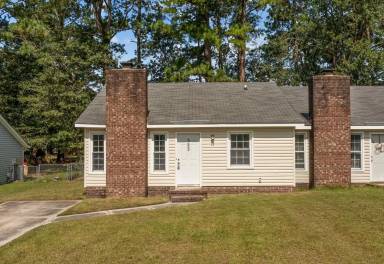 Main picture of 323 W Frances St