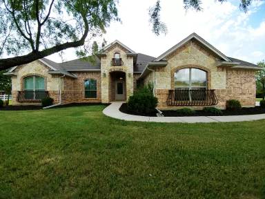 Main picture of 7610 Willow Ridge Dr