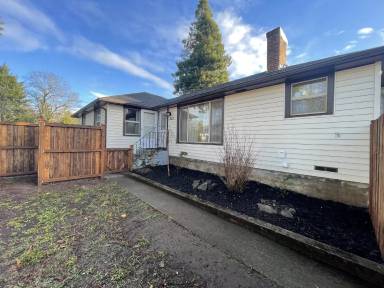Main picture of 260 Ferndale Dr