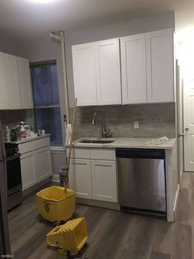 Main picture of 5304 Palisade Ave