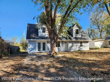 Main picture of 120 SW Terra Dr