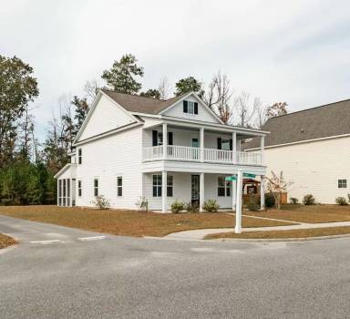 Main picture of 237 Oak View Way