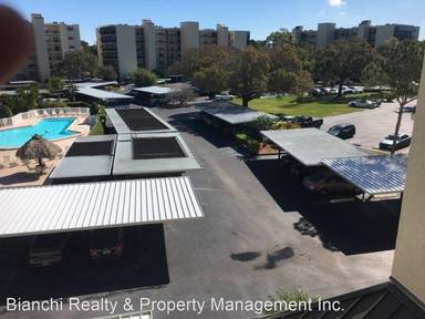 Main picture of 3200 Cove Cay Dr