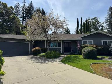 Main picture of 4059 Fiora Pl