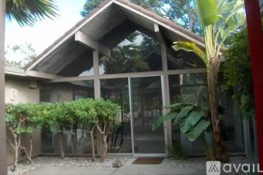 Main picture of 8160 Hansom Dr
