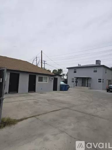 Main picture of 2121 Carroll St