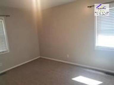 Main picture of 7259 Ainsley St