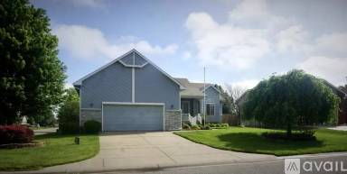 Main picture of 1832 N Gray St