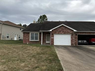 Main picture of 2600 Travelers Way
