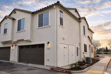Main picture of 1824 Snowy White Pl