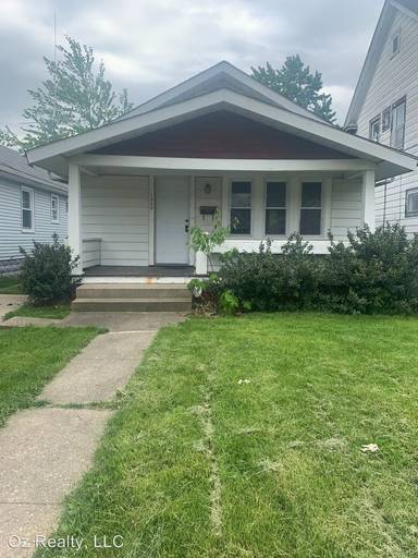 Main picture of 1949 Fairfax Rd