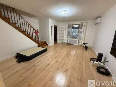 Main picture of 10533 63rd Ave