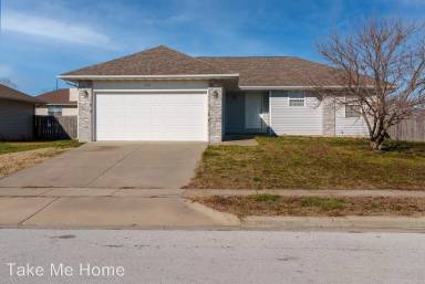 Main picture of 535 N Texas Ave