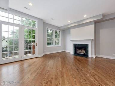 Main picture of 2639 N Wayne Ave