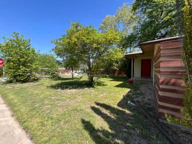 Main picture of 5501 Woodrow Ave