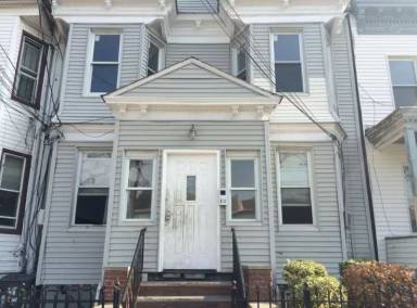 Main picture of 68 Rose Ave